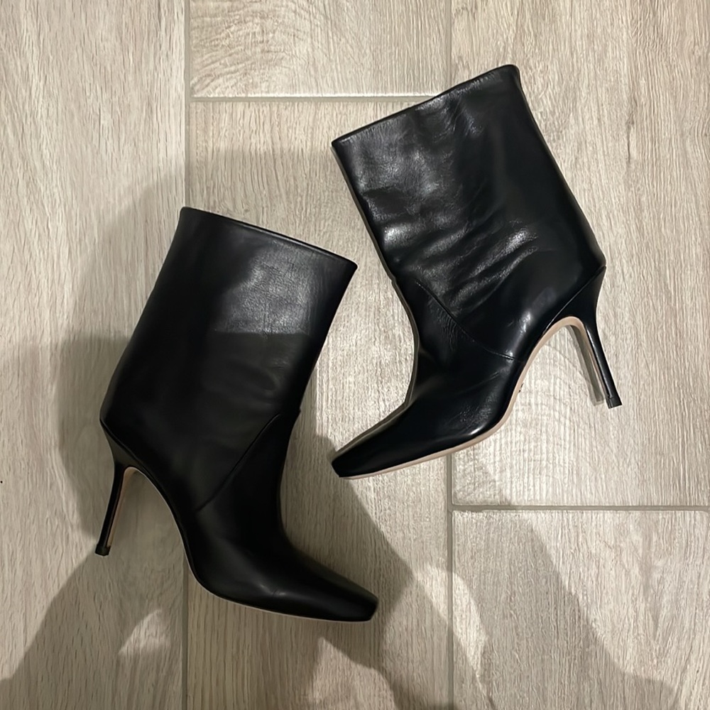 Black booties - Picture 2 of 6